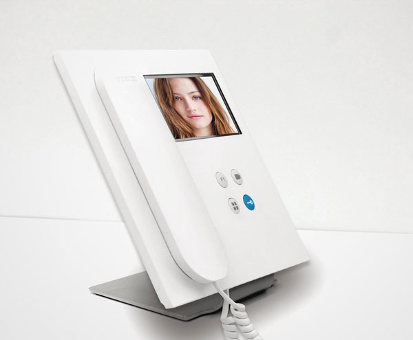 9410 - SOPORTE SOBREMESA MONITOR VEO