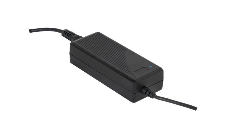 AD-2490 - Adaptador CA/CC cargador para portátiles 15 - 24 V, 5 A, 90 W