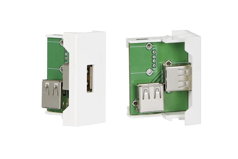 WP-47U - ½ panel de conexión USB A hembra 90°