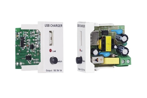 [WP-31UC] WP-31UC - ½ panel de conexión cargador USB A hembra