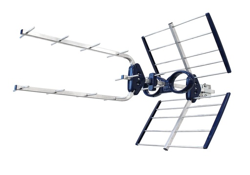 [013033] EK BLUE MAX · Antena UHF LTE2 (470 - 694MHz) con conector F. G:18,5dB.