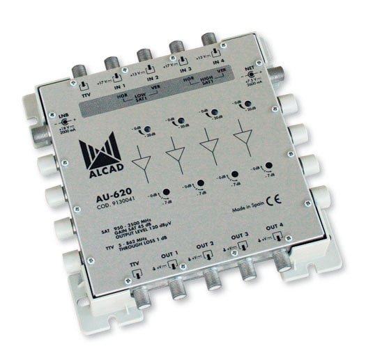 AU-620 · Amplificador para multiconmutadores 4 polaridades, G=45, 118,5 dBµV