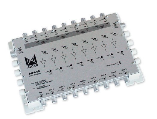 AU-640 · Amplificador para multiconmutadores 8 polaridades, G=45, 118,5 dBµV